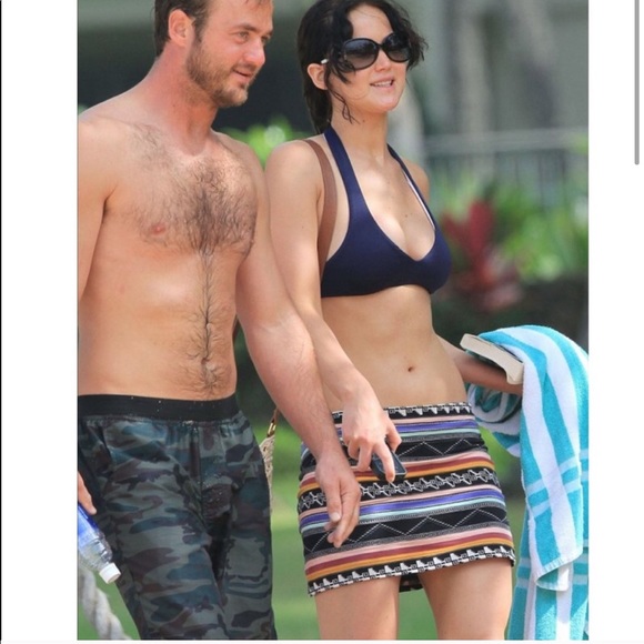 Shrinking Violet Dresses & Skirts - Shrinking Violet Multicolored Tribal Mini Skirt Medium